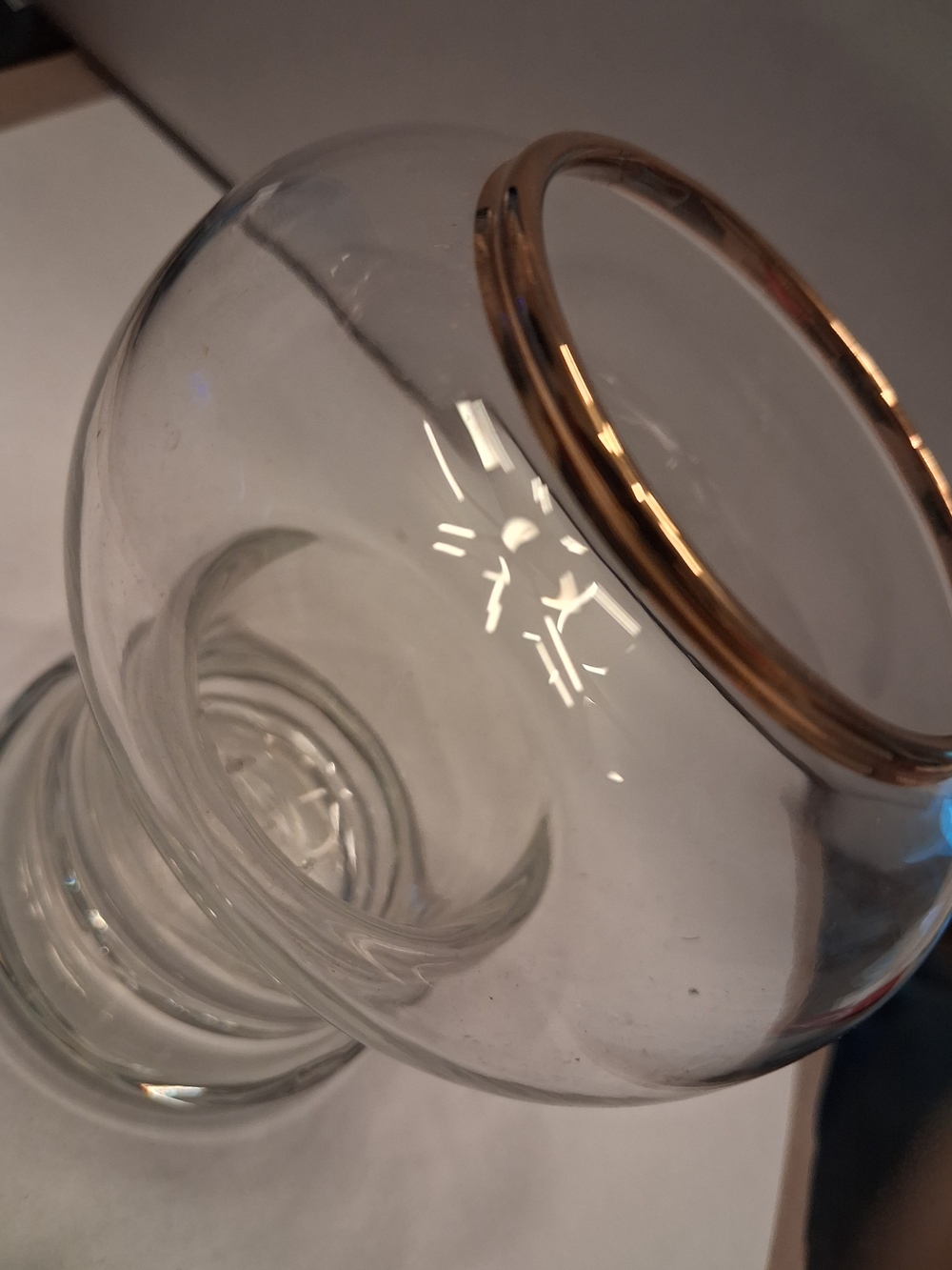 Clear Tea Light Glass Vase with Gold Rim